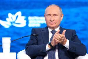 Dal Kgb al Cremlino: ritratto di Vladimir Putin, il Grande Spione