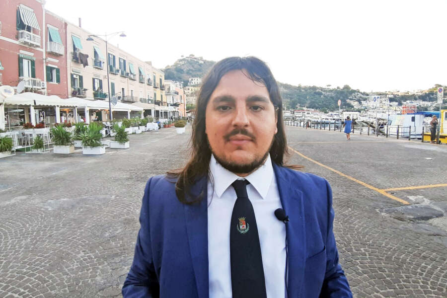 Josi Della Ragione: “Il bradisismo ha reso unici i Campi Flegrei, no a evacuazioni ma gestioni locali più efficaci” Josi Della Ragione: “Il bradisismo ha reso unici i Campi Flegrei, no a evacuazioni ma gestioni locali più efficaci”