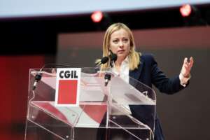 Meloni sfida la Cgil, dice di volersi confrontare ma chiude su tutto