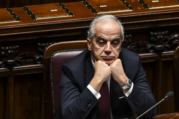 “Piantedosi faccia chiarezza sull’assalto alla Cgil”, l’interrogazione del forzista Zanettin