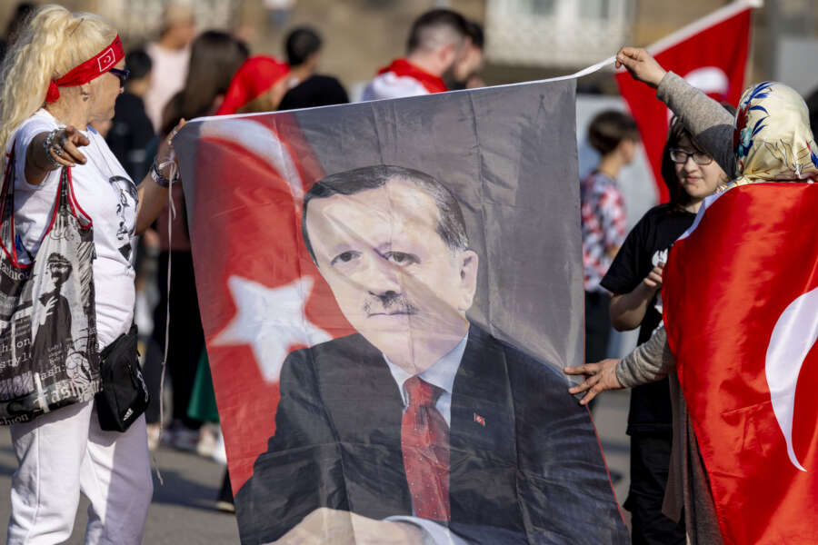 Turchia, Ankara avverte Damasco: contro i curdi l’operazione militare sarà inevitabile Turchia, Ankara avverte Damasco: contro i curdi l’operazione militare sarà inevitabile