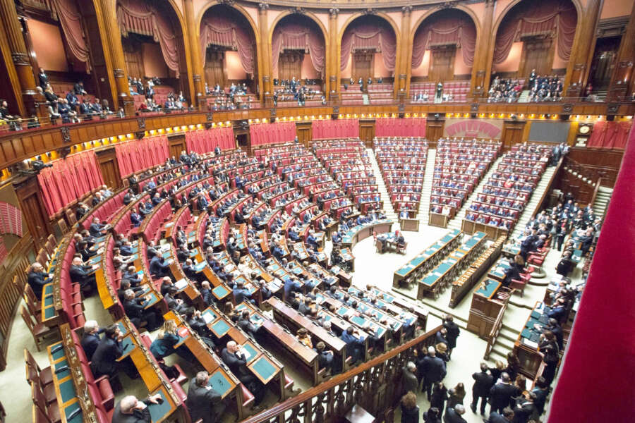 Parlamento italiano, il finanziamento ai partiti Parlamento italiano, il finanziamento ai partiti