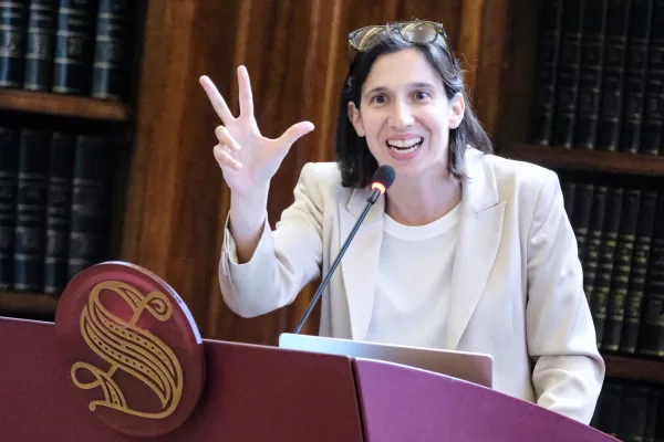 Compiti delle vacanze per Schlein: studiare von Neumann per pesare la genialità di Orlando, tre volte ministro con un diploma