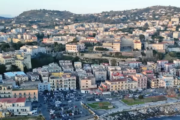 Terremoto Campi Flegrei, il decalogo della comunicazione d’emergenza: il sisma non è solo un problema napoletano.