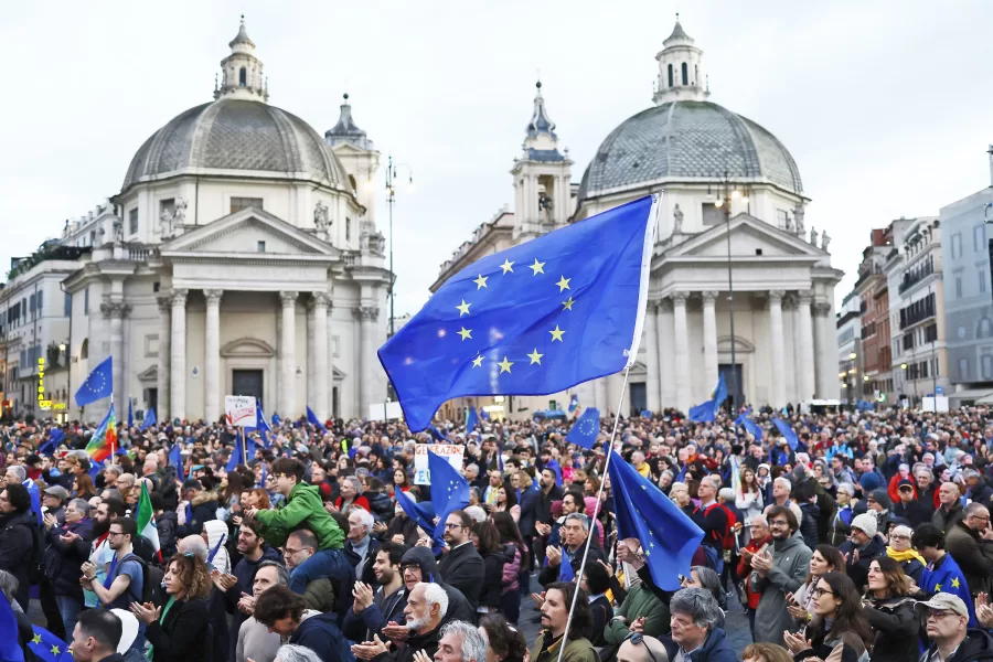 Volere la pace o volere stare in pace? Il ruolo della Difesa e il vero messaggio della piazza di sabato Volere la pace o volere stare in pace? Il ruolo della Difesa e il vero messaggio della piazza di sabato
