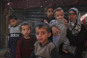 Hamas usa i bambini e fa leva sulla nostra pietà, con coraggio e umanità diciamo “No” al racket